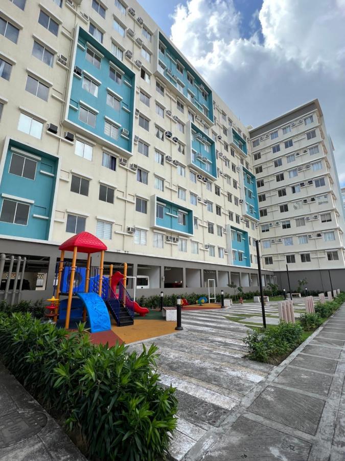 City Center - Front Of Iloilo Esplanade 2Br Condo Exteriér fotografie